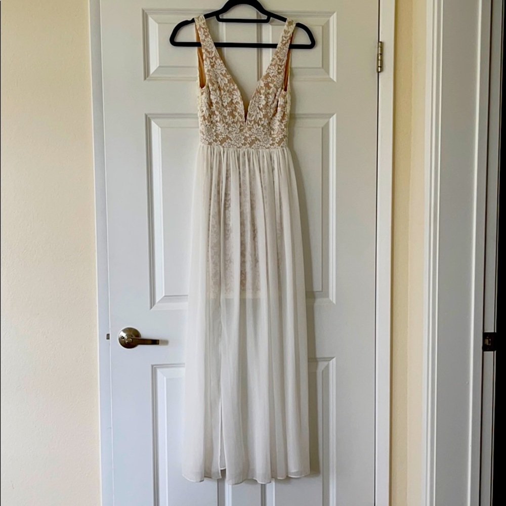 Lulus White And Nude Lace Maxi Dress Size XS